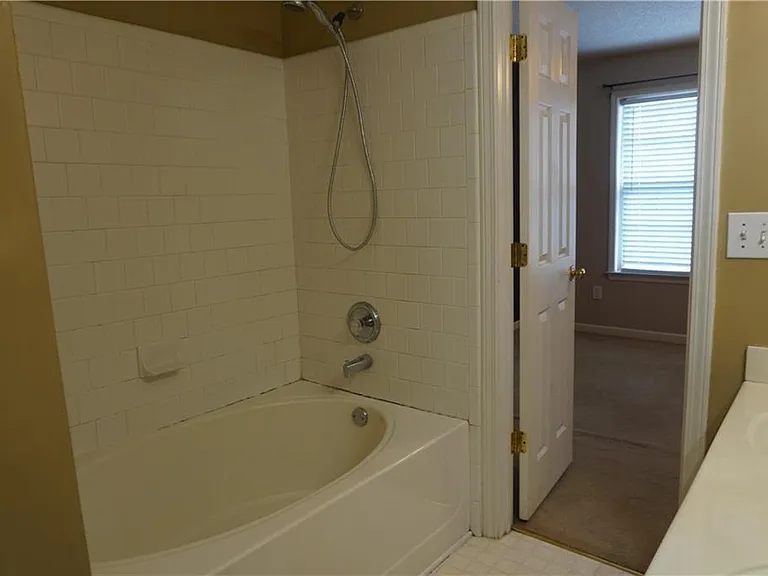 71 Highoak Dr NE #13 — Photo 22