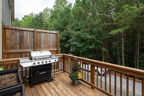 819 Ash St — Photo 27