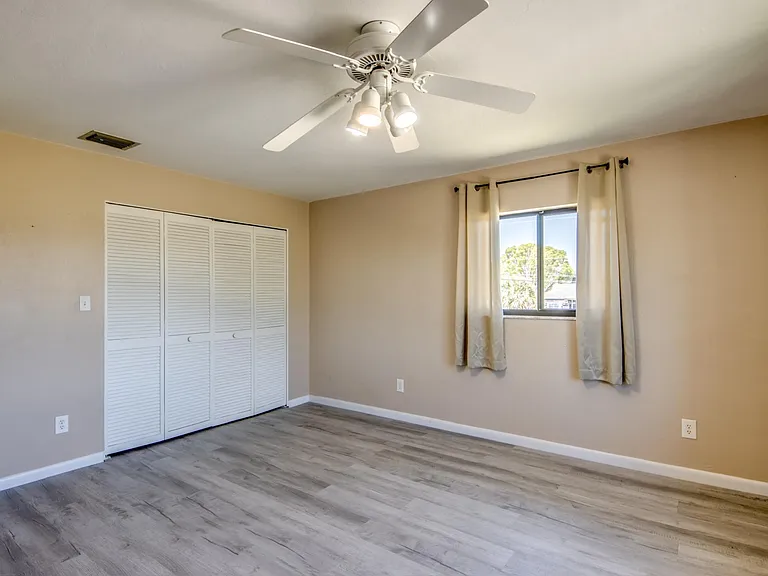 4730 Orange Grove Blvd #C-8 — Photo 30