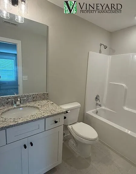 44 Sparkleberry Ln W — Photo 35