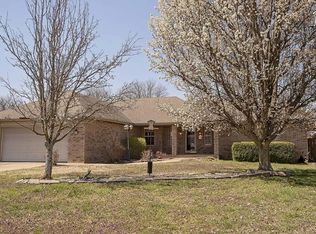 409 Deer Run, Willard, MO 65781