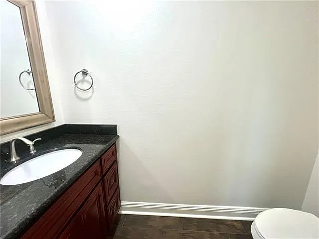 3 bed, 2.5 bath, 1852 sqft, $2,200 — Photo 4