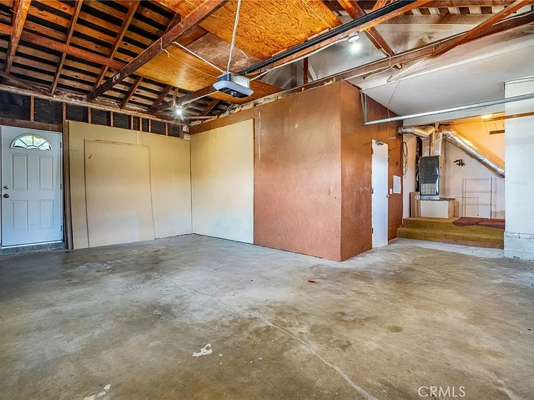 3675 Vigilance Dr — Photo 22