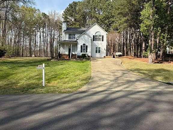 3rd image of 2828 Cornerstone Ridge Dr