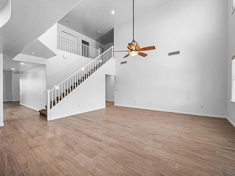 10463 E Olla Ave — Photo 13