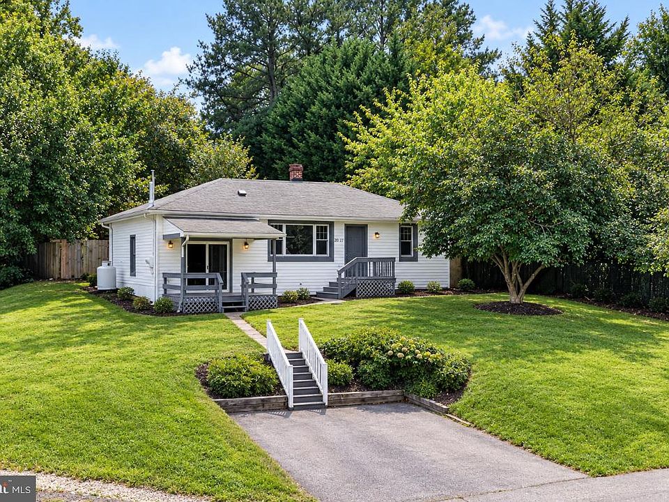 1st image of 2042 Conowingo Rd
