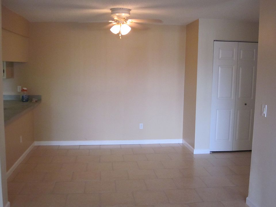 1st image of 638 Kenwick 103 Cir