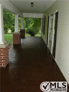 3rd image of 2518 Highway 130 E