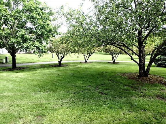 2nd image of 78 Keeneland Ct #78