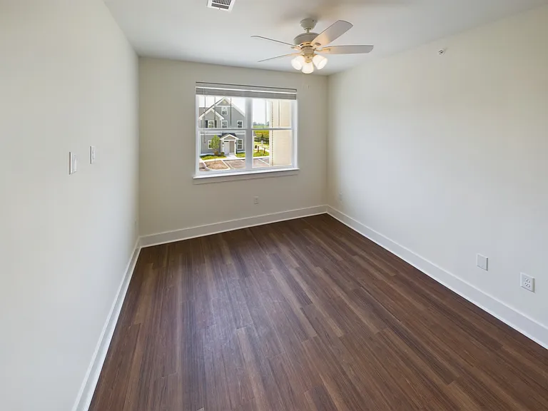 770 Victory Ln #6-203 — Photo 5