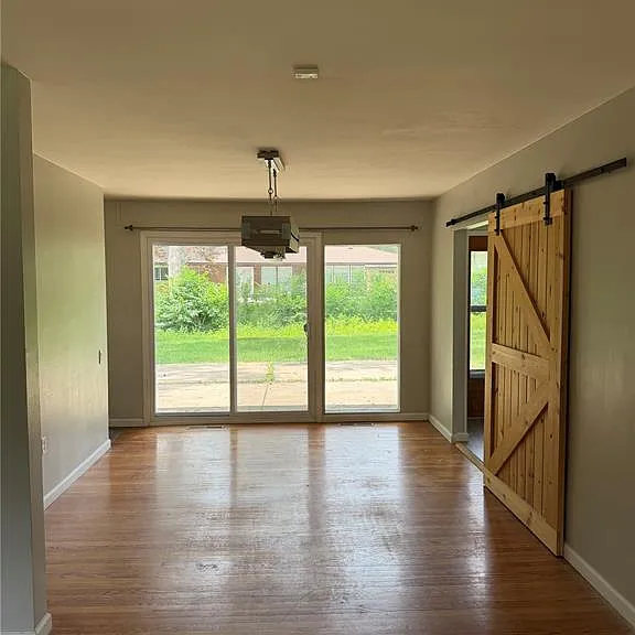 709 Elkington Ln — Photo 13