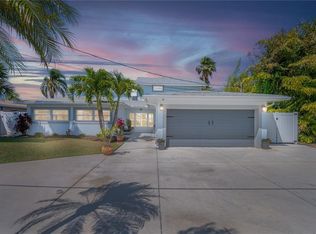 564 Crystal Dr, Madeira Beach, FL 33708