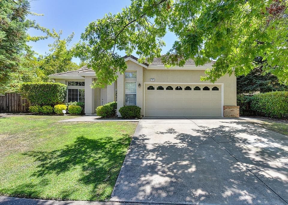 1st image of 101 Elkins Cir