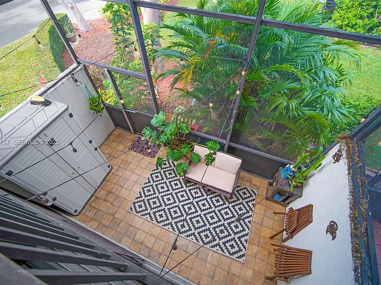 4250 SW 70th Ter — Photo 30