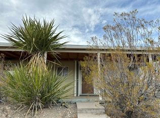 100 Queen Tut Dr, Meadview, AZ 86444