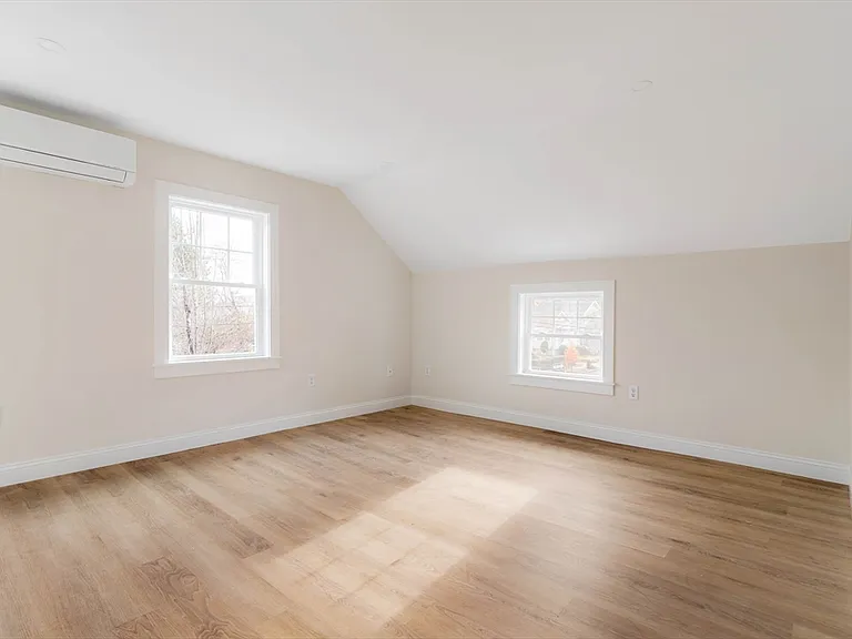 121 Fayette St #B — Photo 7