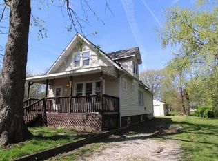 207 Smith Ave, South Roxana, IL 62087