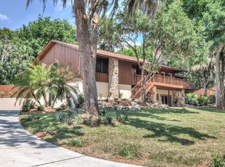972 Old Eustis Rd, Mount Dora, FL 32757