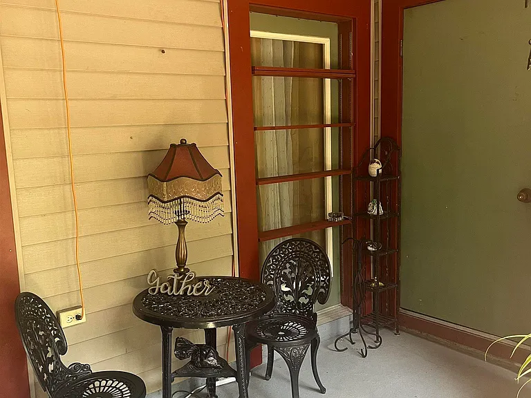 614 Lake Front — Photo 36