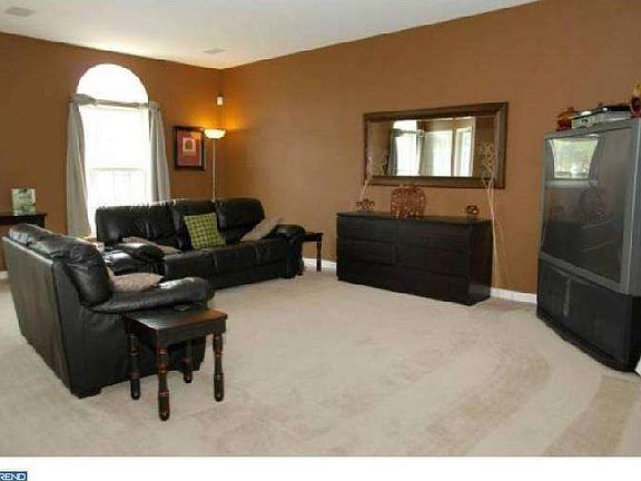 5th image of 1506 Joplin Ln