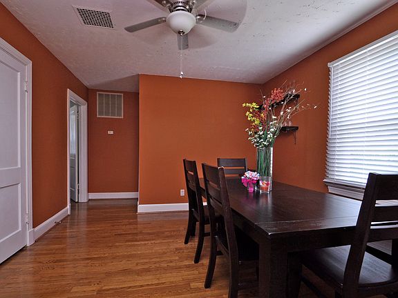3rd image of 108 Forest Ave.