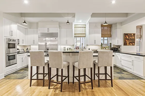 Rented by Compass | media 43