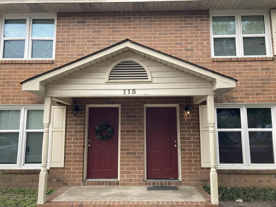 113 Oak St #3