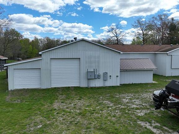 5th image of 3837 Sage Lake Rd