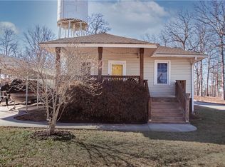 5 Hale St, Pelzer, SC 29669