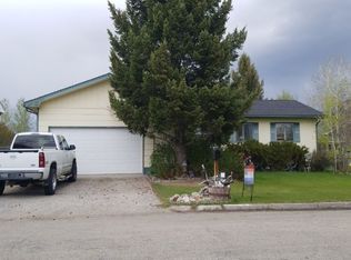 7 Earth Ln, Butte, MT 59701