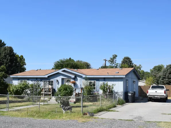 685 N 58th Ave, West Richland, WA 99353