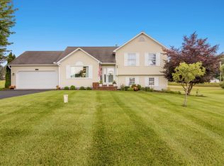 2009 Black Forest Ln, Traverse City, MI 49696
