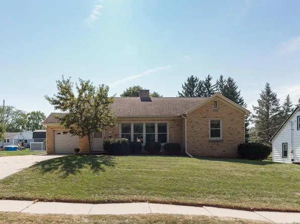 1321 Sunset AVENUE, Watertown, WI 53094