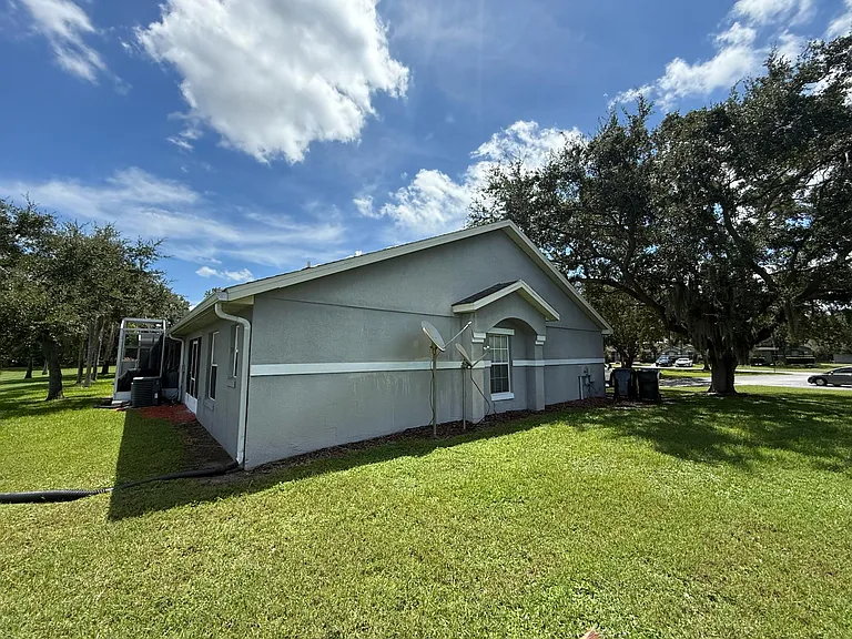 13531 Summerton Dr — Photo 25