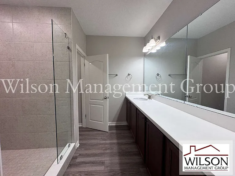 2518 Cagliari Ln — Photo 34