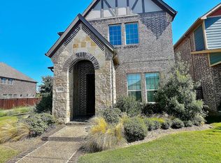 1302 Spring Lilac Ln, Arlington, TX 76005