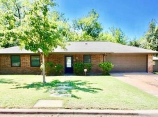 305 Case St, Weatherford, TX 76086