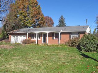 1229 Meadowlark Dr, Clinton, OH 44216