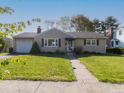 30 Hopkins Drive, New Haven, CT, 06512
