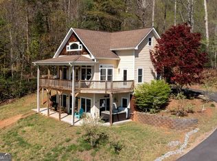 105 Sharons Valley, Hayesville, NC 28904