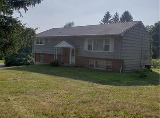 17 Deerwood Rd, Spring Valley, NY 10977