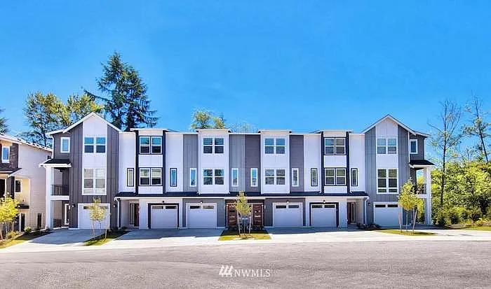 13717 Admiralty Way #F1 — Photo 26