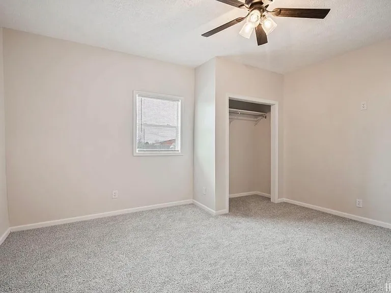 1810 N Market St — Photo 19