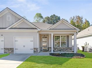 518 Vandenburg Dr, Villa Rica, GA 30180