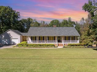 110 Buck Ridge Dr, Chesnee, SC 29323