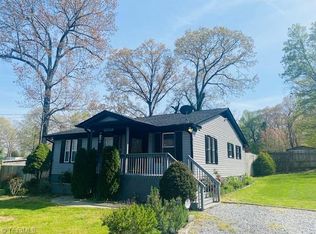 6609 Brass Rd, Jamestown, NC 27282