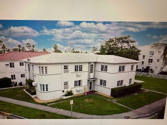 2nd image of 7124 Bay Dr APT 7
