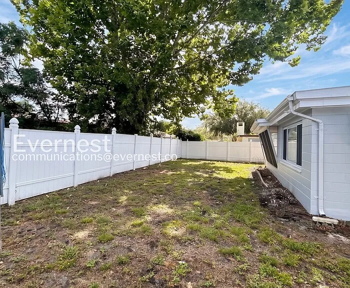 4133 Grayton Dr — Photo 22