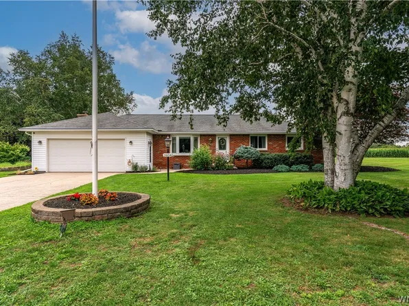 2604 Eldridge Rd, East Aurora, NY 14052