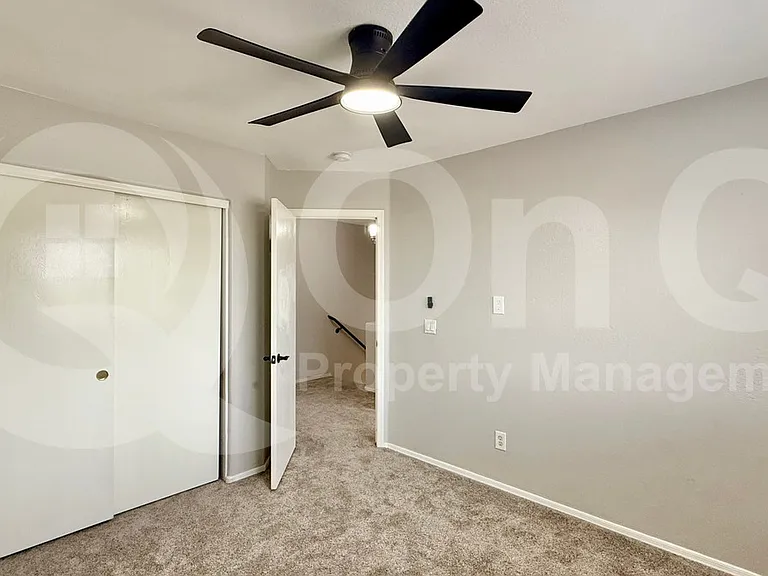 3610 N 106th Ave — Photo 13
